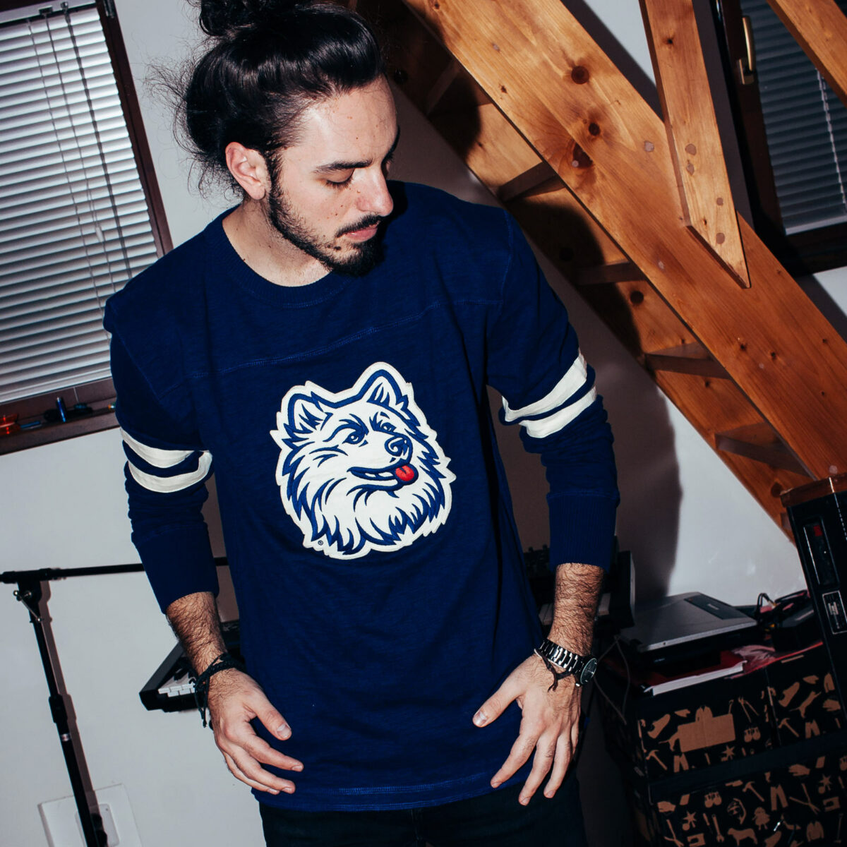 College Team Huskies Sweatshirt 54 Euro