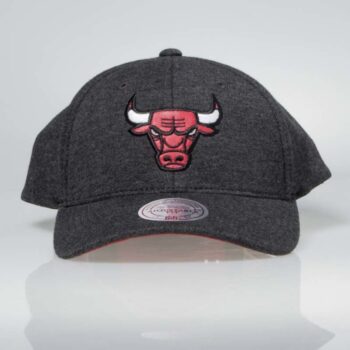Mitchell & Ness Cap Chicago Bulls 22 Euro